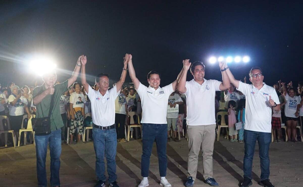 Mayoral bet Tino Del Rosario endorses FPJ Panday Bayanihan at Samal Island rally